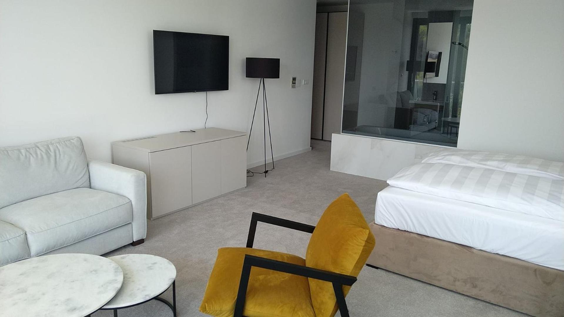 Hotel Oscar Каштела Экстерьер фото